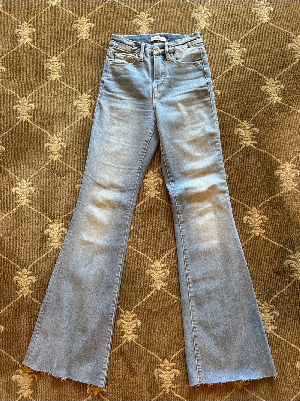 Good American Light Wash Flare Jeans